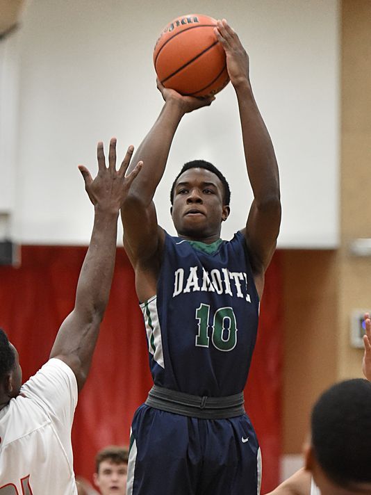 Men&rsquo;s Basketball Signs Reno Guard