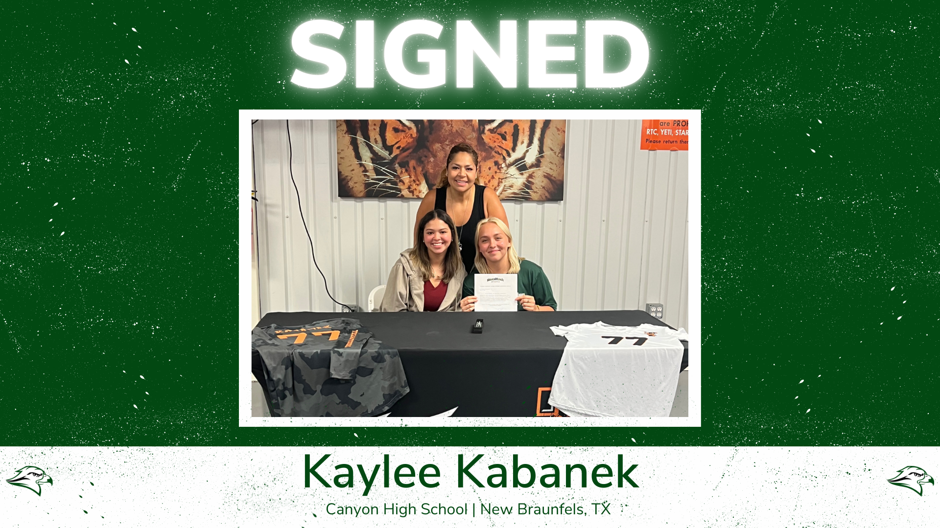 RiverHawks Sign Texas Standout, Kaylee Kabanek